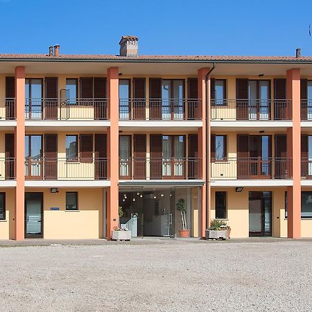 La Tarantola Bed & Breakfast Vermezzo Bagian luar foto
