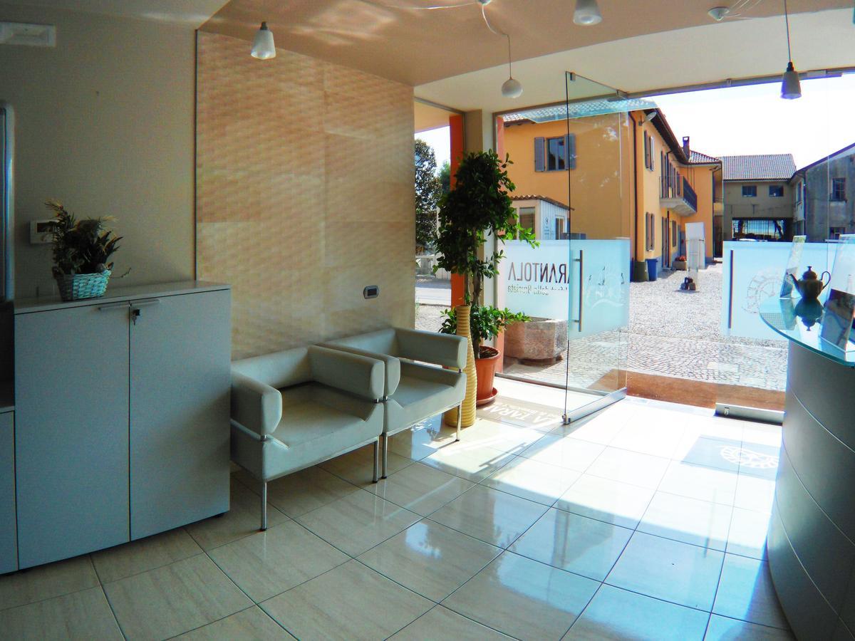 La Tarantola Bed & Breakfast Vermezzo Bagian luar foto