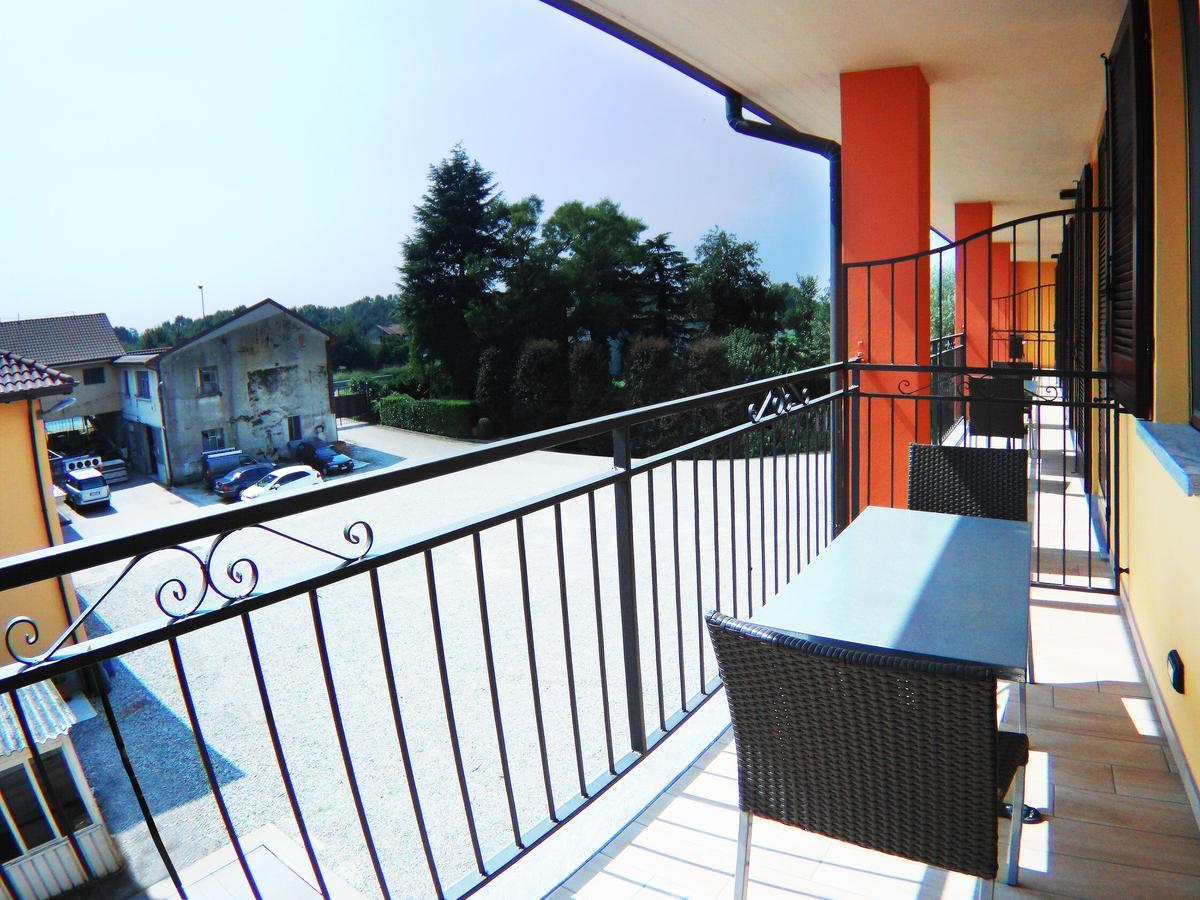 La Tarantola Bed & Breakfast Vermezzo Bagian luar foto